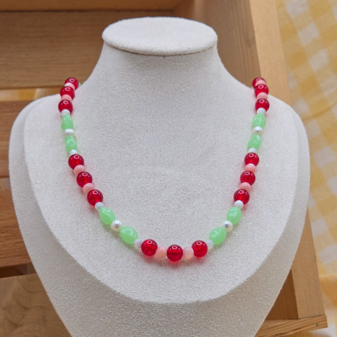 Cherry Spumoni Glass Beaded Necklace